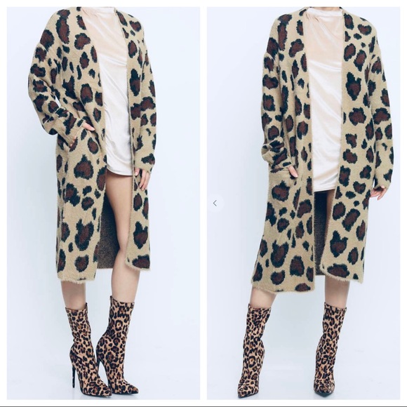 Chic sweater knit animal print soft long cardigan - Picture 2 of 5
